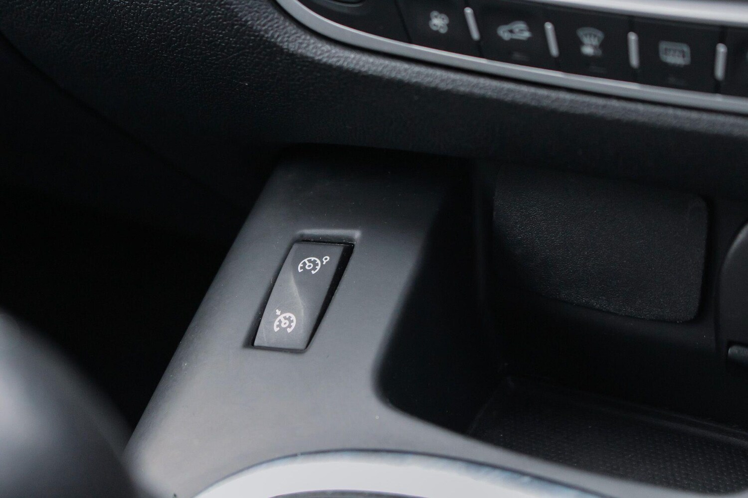 Used Renault Scenic 2014 for sale - 76832320: Photo 37