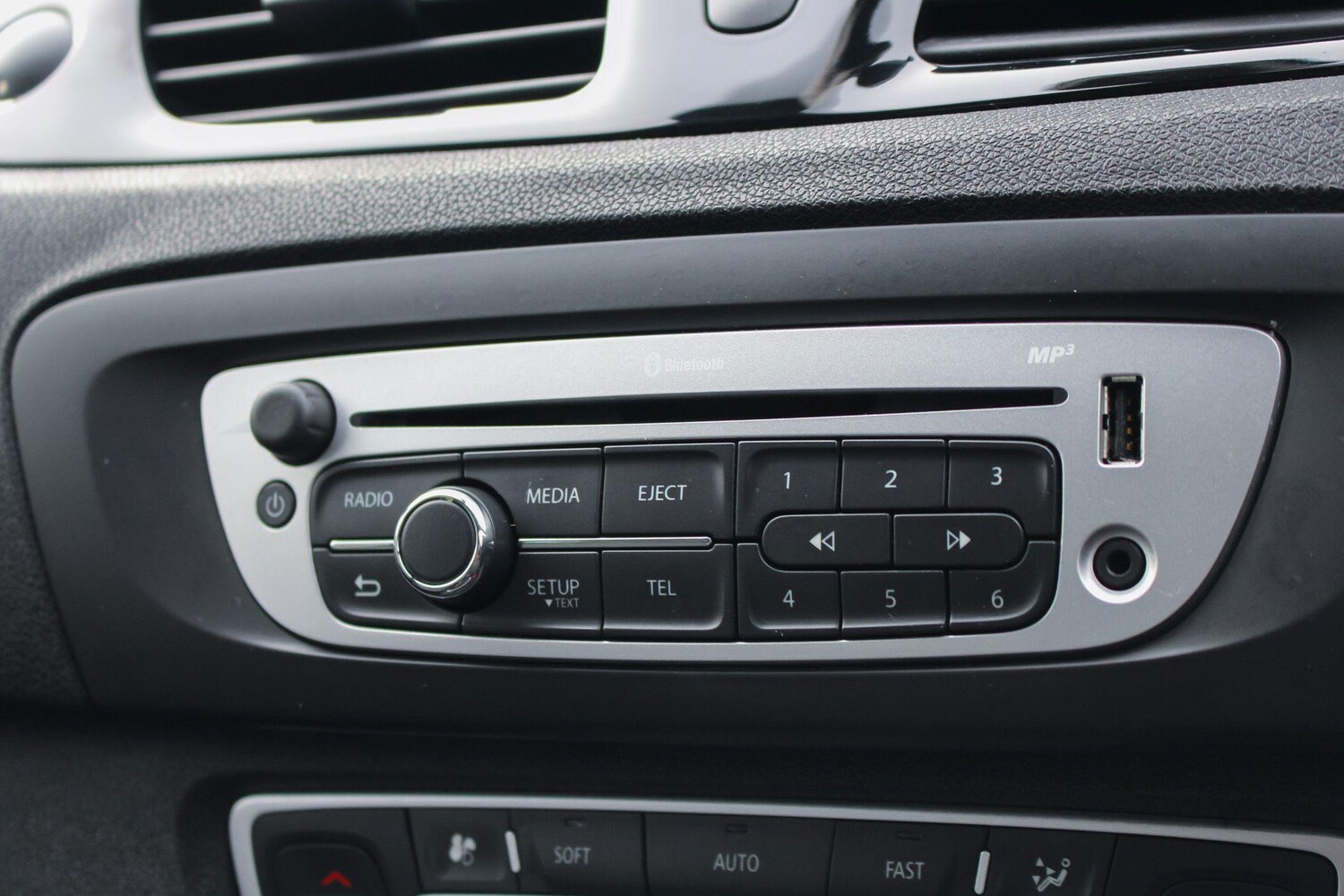 Used Renault Scenic 2014 for sale - 76832320: Photo 39