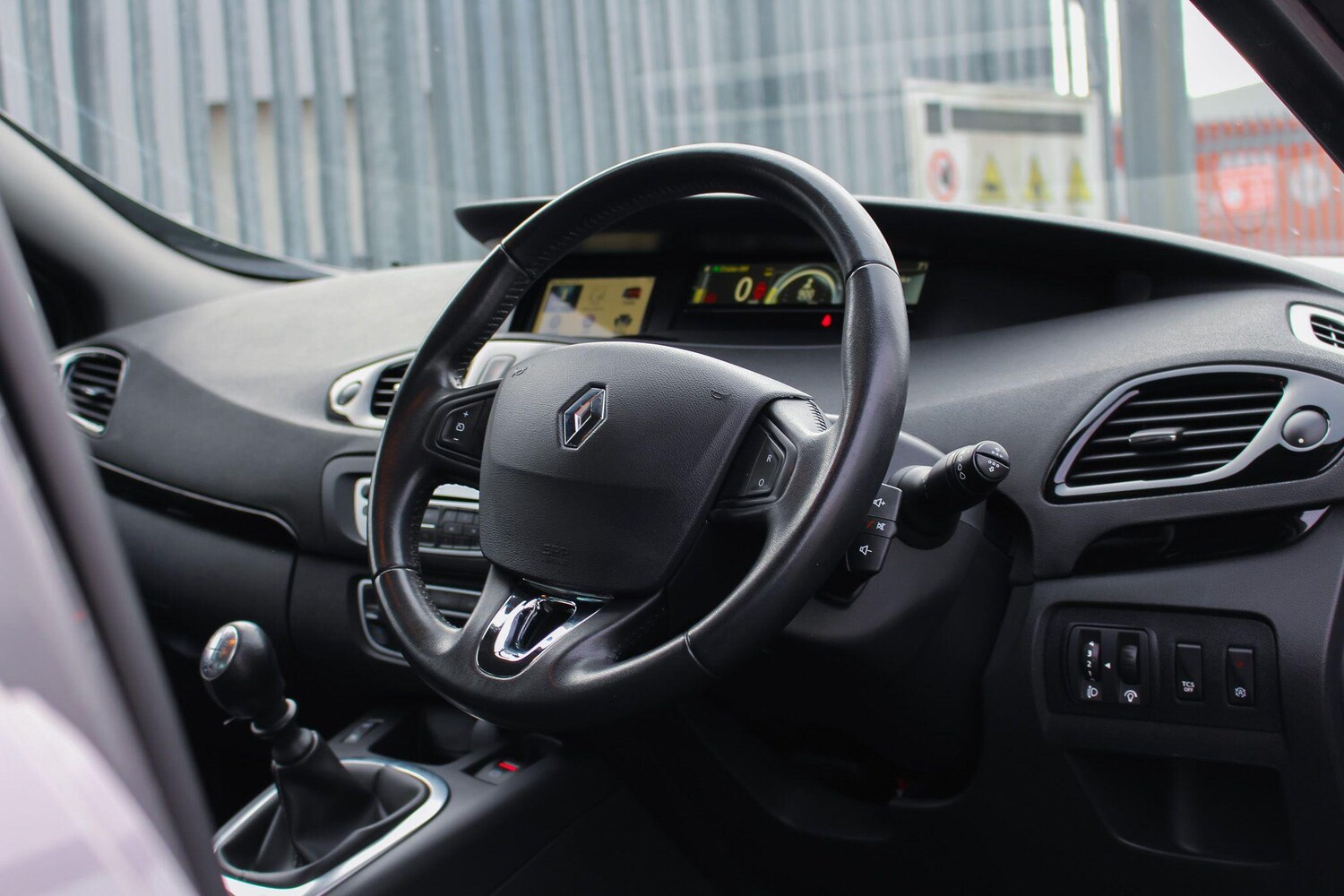 Used Renault Scenic 2014 for sale - 76832320: Photo 46