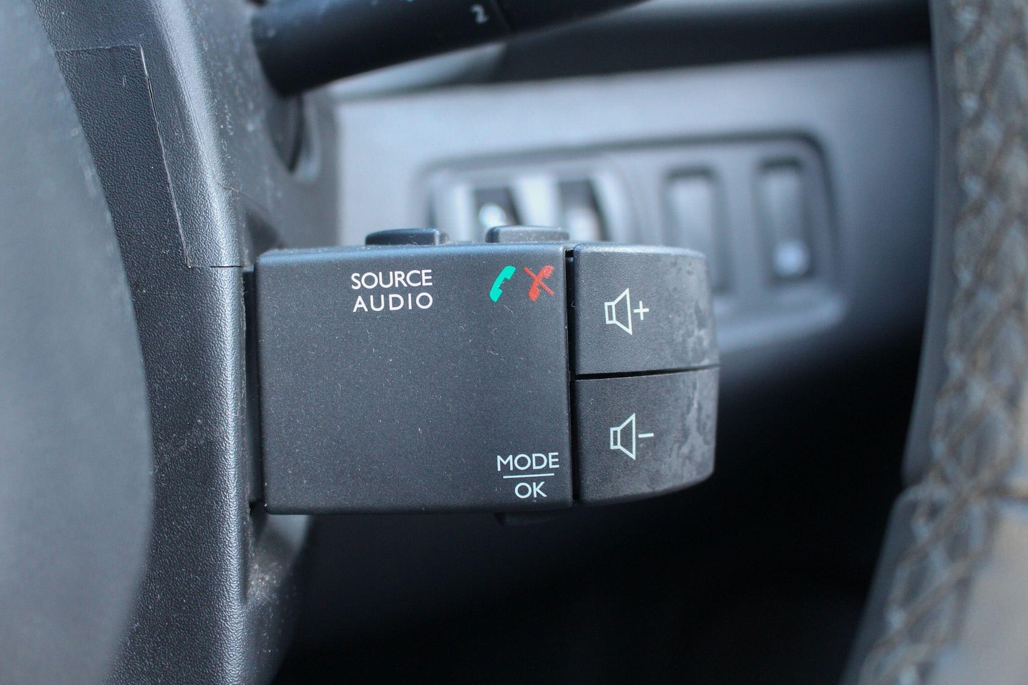 Used Renault Clio for sale - 77958407: Photo 29