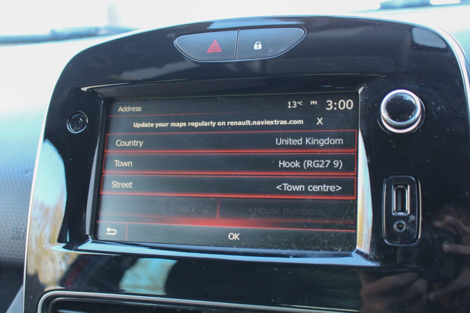 Used Renault Clio for sale - 77958407: Photo 43