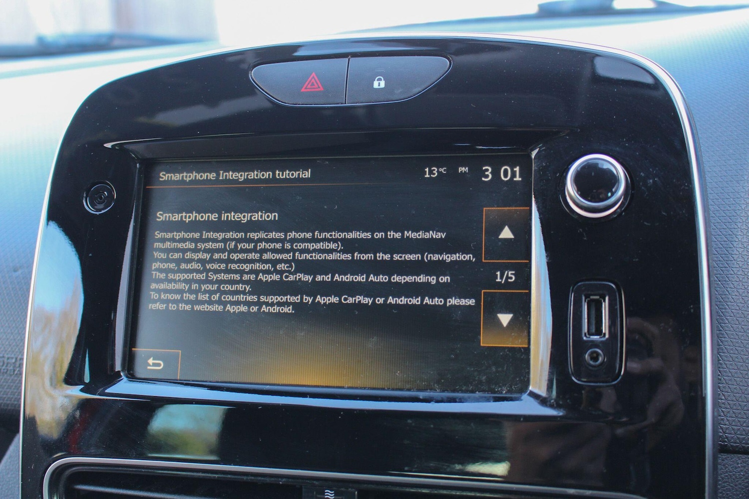 Used Renault Clio for sale - 77958407: Photo 46