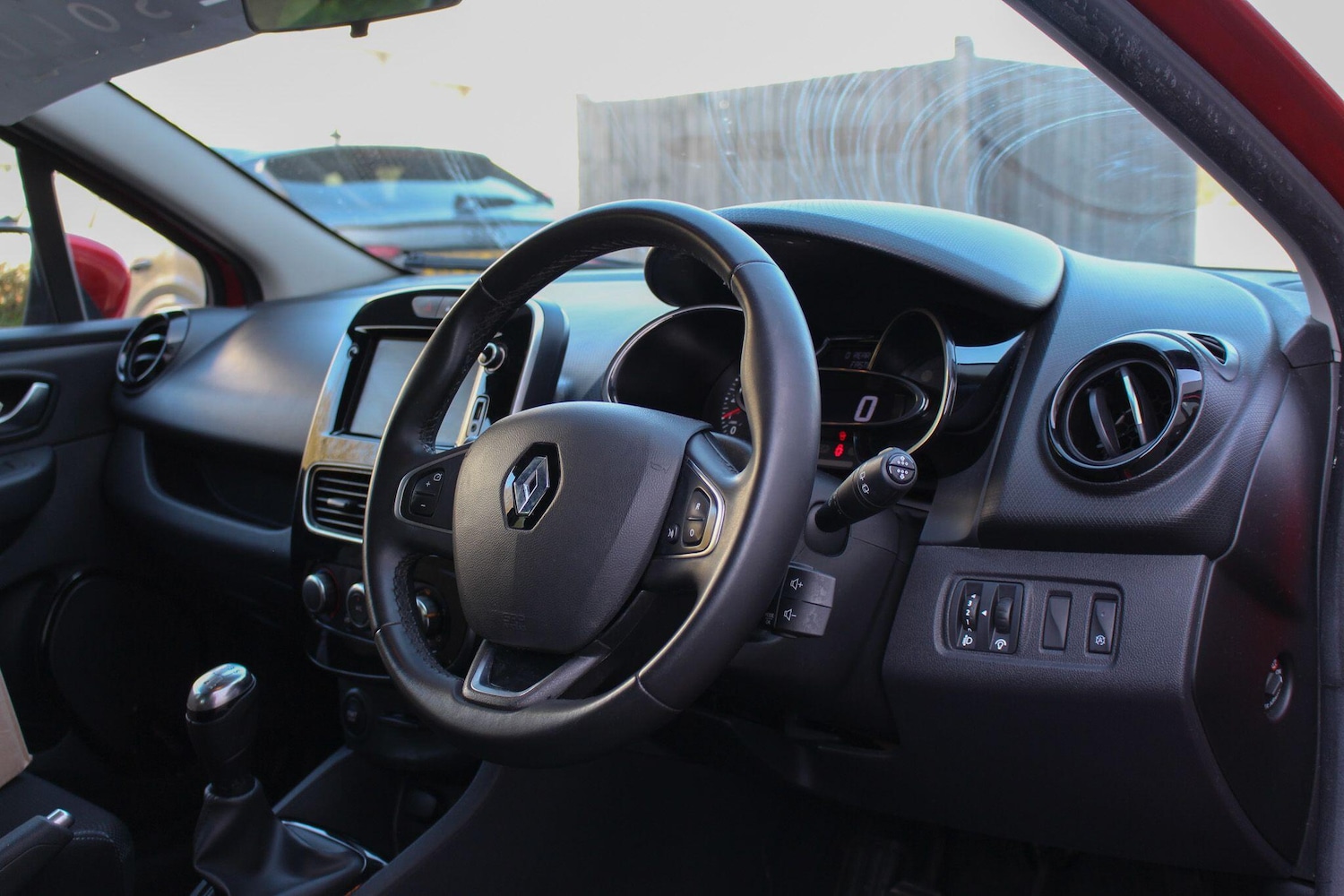 Used Renault Clio for sale - 77958407: Photo 48