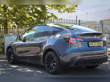 Used Tesla Model Y 2023 for sale - 79680817: Photo