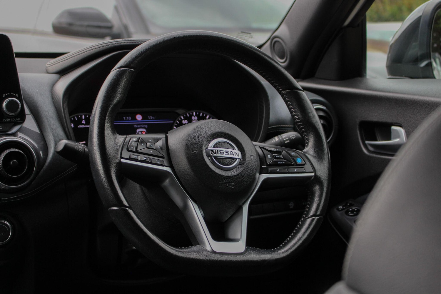 Used Nissan Juke 2020 for sale - 76612950: Photo 23