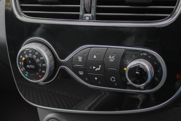 Used Renault Clio 2019 for sale - 76258998: Photo 38