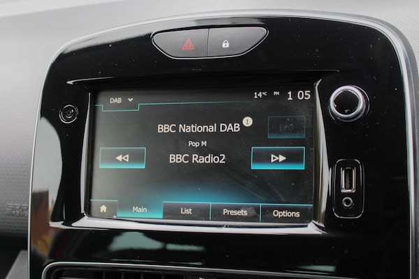 Used Renault Clio 2019 for sale - 76258998: Photo 40