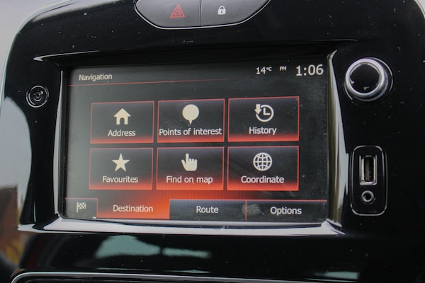 Used Renault Clio 2019 for sale - 76258998: Photo 45