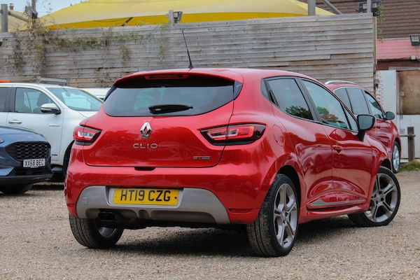 Used Renault Clio 2019 for sale - 76258998: Photo 4