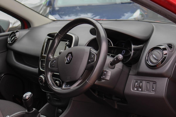 Used Renault Clio 2019 for sale - 76258998: Photo 52