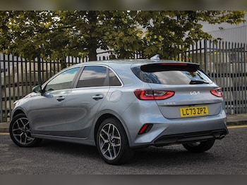 Used Kia Ceed 2023 for sale - 79387519: Photo