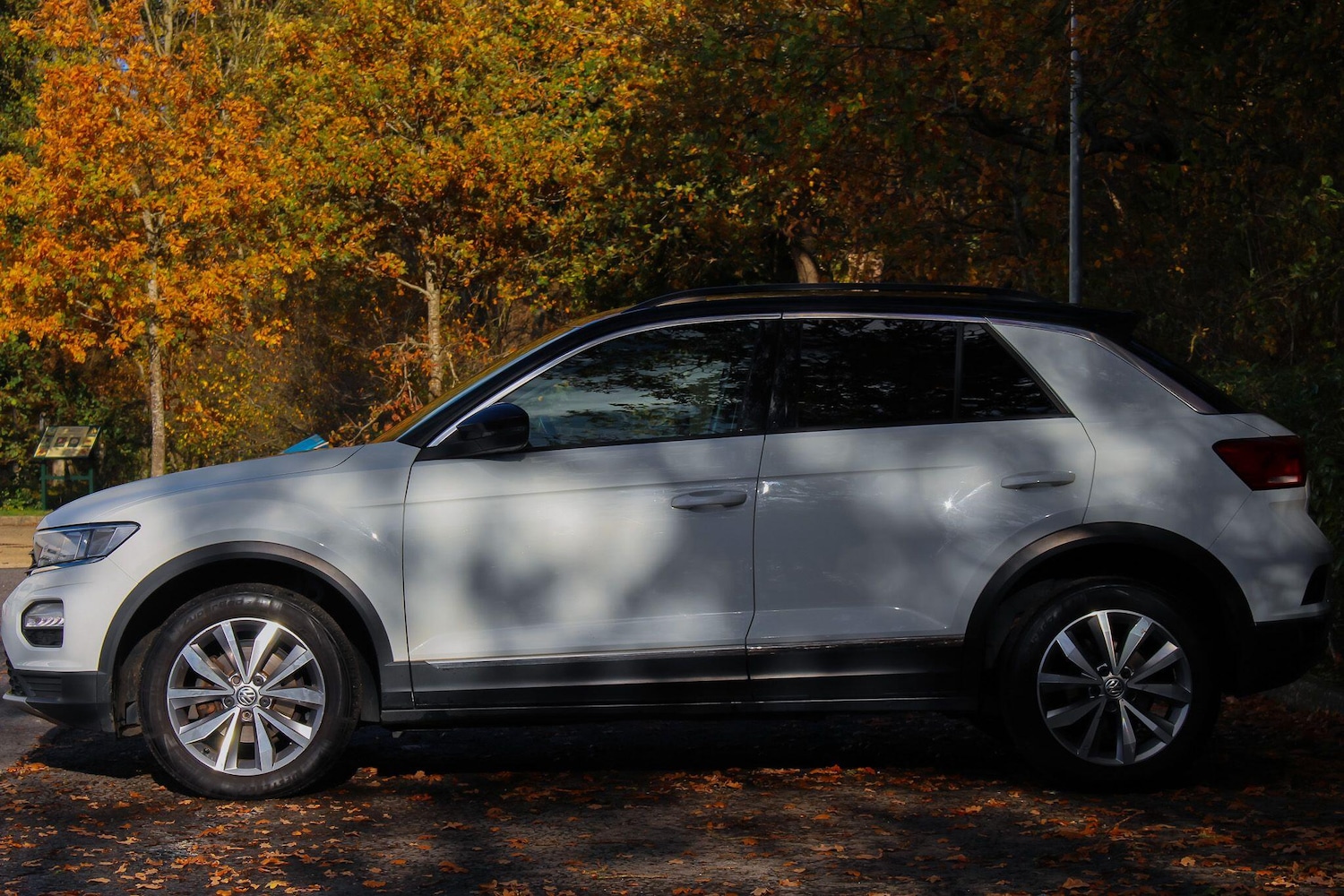 Used Volkswagen T-Roc 2019 for sale - 76528101: Photo 19