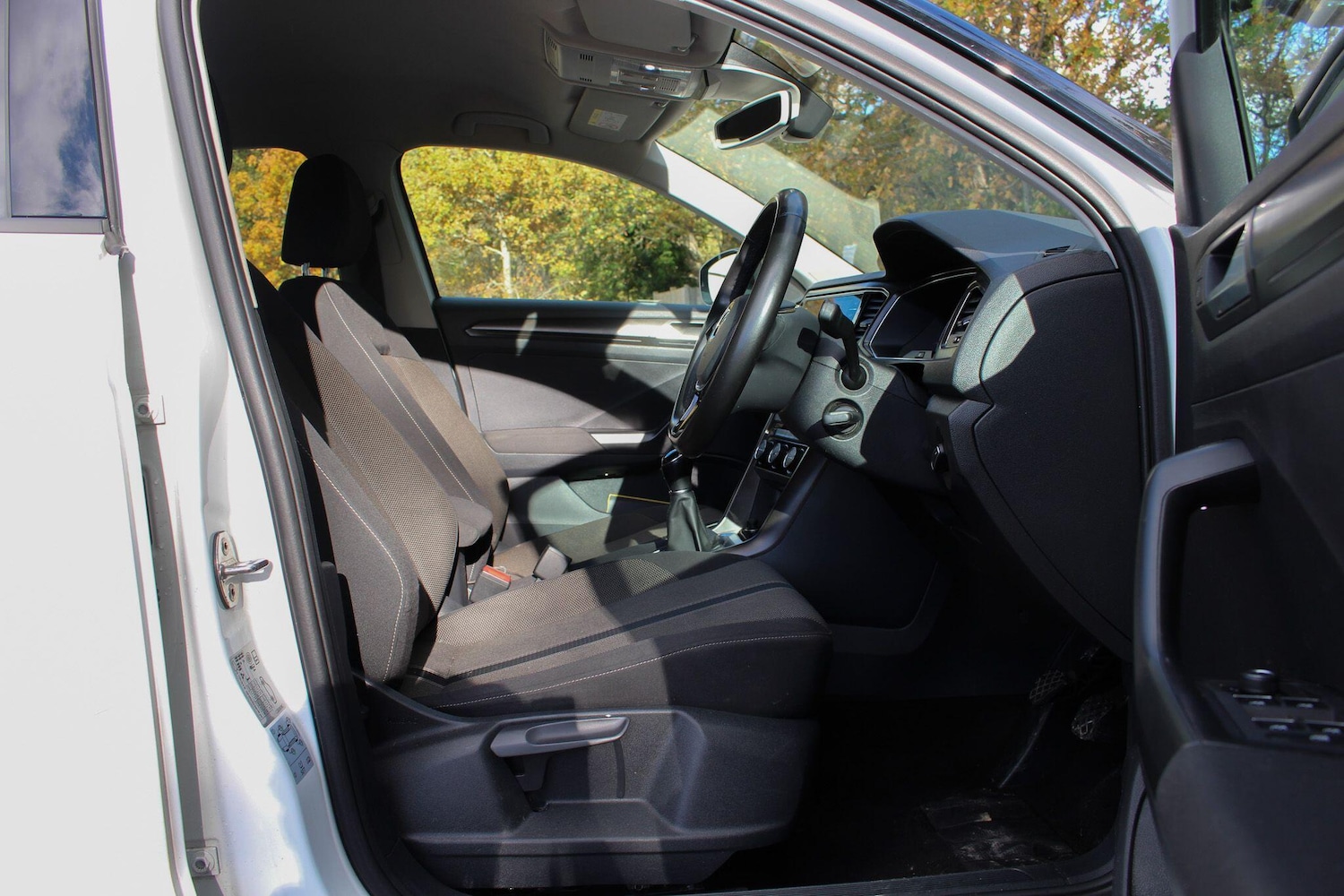 Used Volkswagen T-Roc 2019 for sale - 76528101: Photo 27