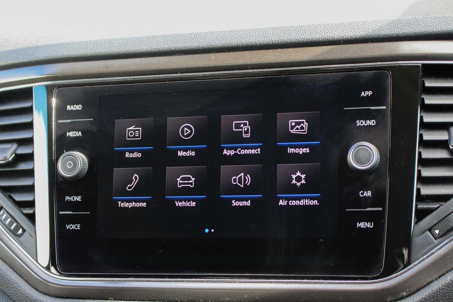 Used Volkswagen T-Roc 2019 for sale - 76528101: Photo 38