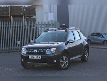 Used Dacia Duster 2016 for sale - 77908758: Photo