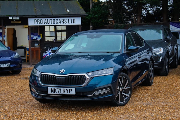 Used Skoda Octavia 2021 for sale - 76314965: Photo 2