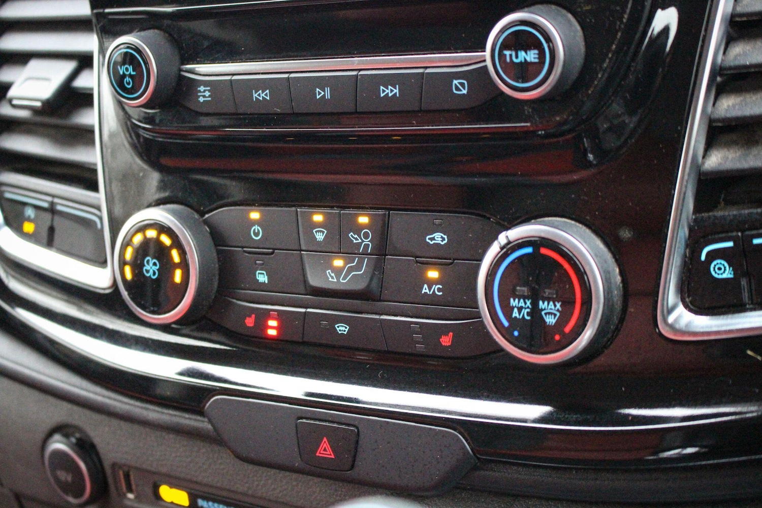 Used Ford Transit Custom 2020 for sale - 77074352: Photo 30