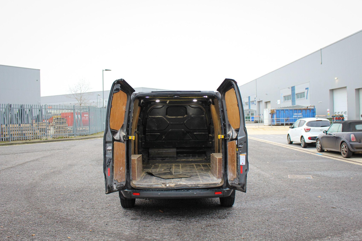 Used Ford Transit Custom 2020 for sale - 77074352: Photo 8