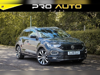 Used Volkswagen T-Roc 2019 for sale - 78676228: Photo