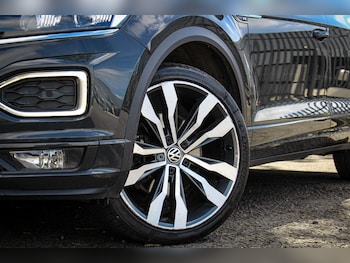 Used Volkswagen T-Roc 2019 for sale - 78676228: Photo