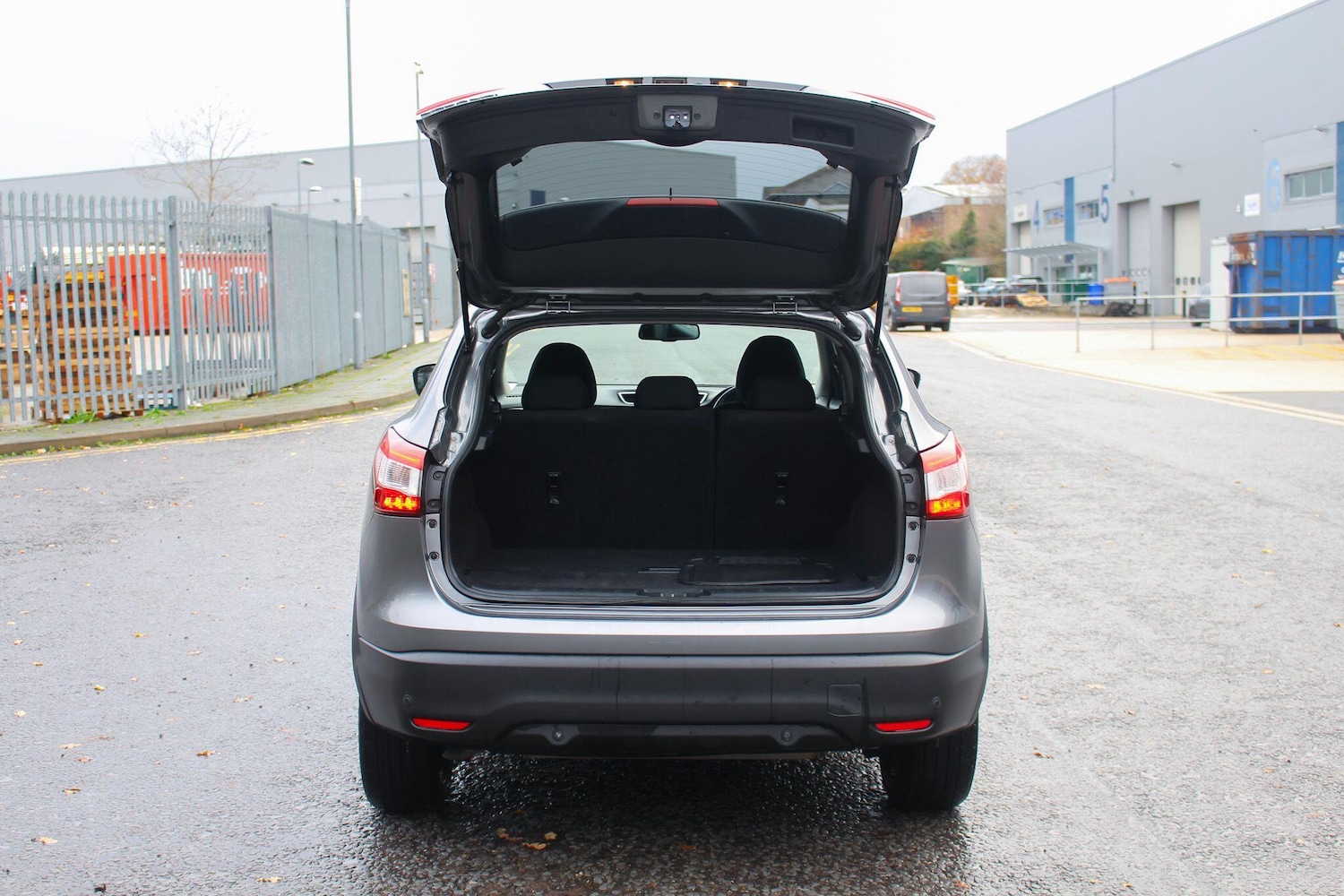 Used Nissan Qashqai 2016 for sale - 76898373: Photo 11