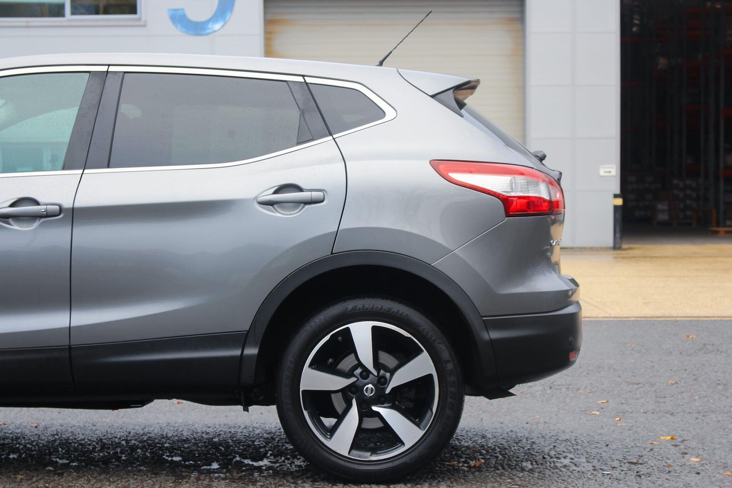 Used Nissan Qashqai 2016 for sale - 76898373: Photo 24