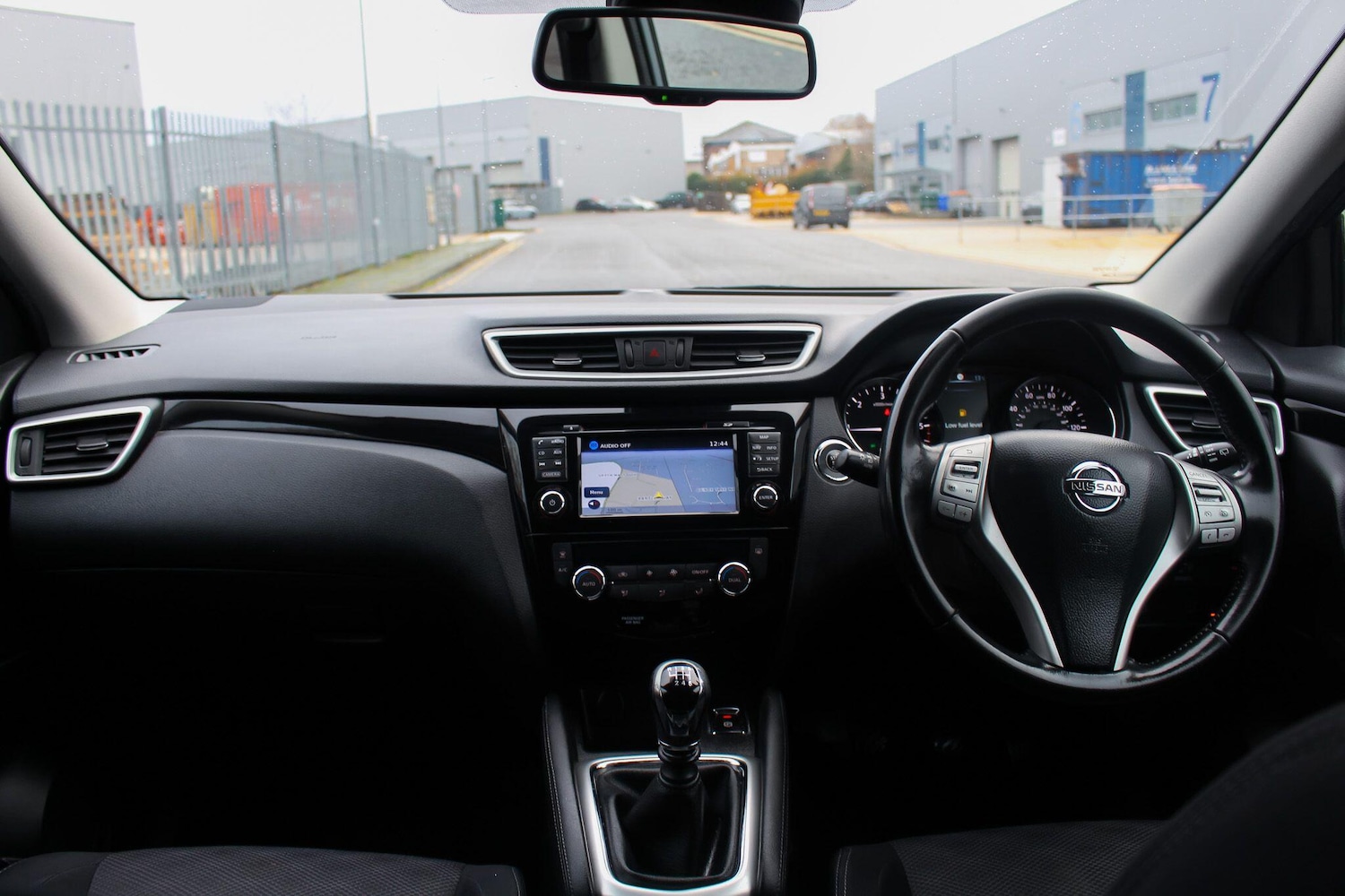 Used Nissan Qashqai 2016 for sale - 76898373: Photo 27