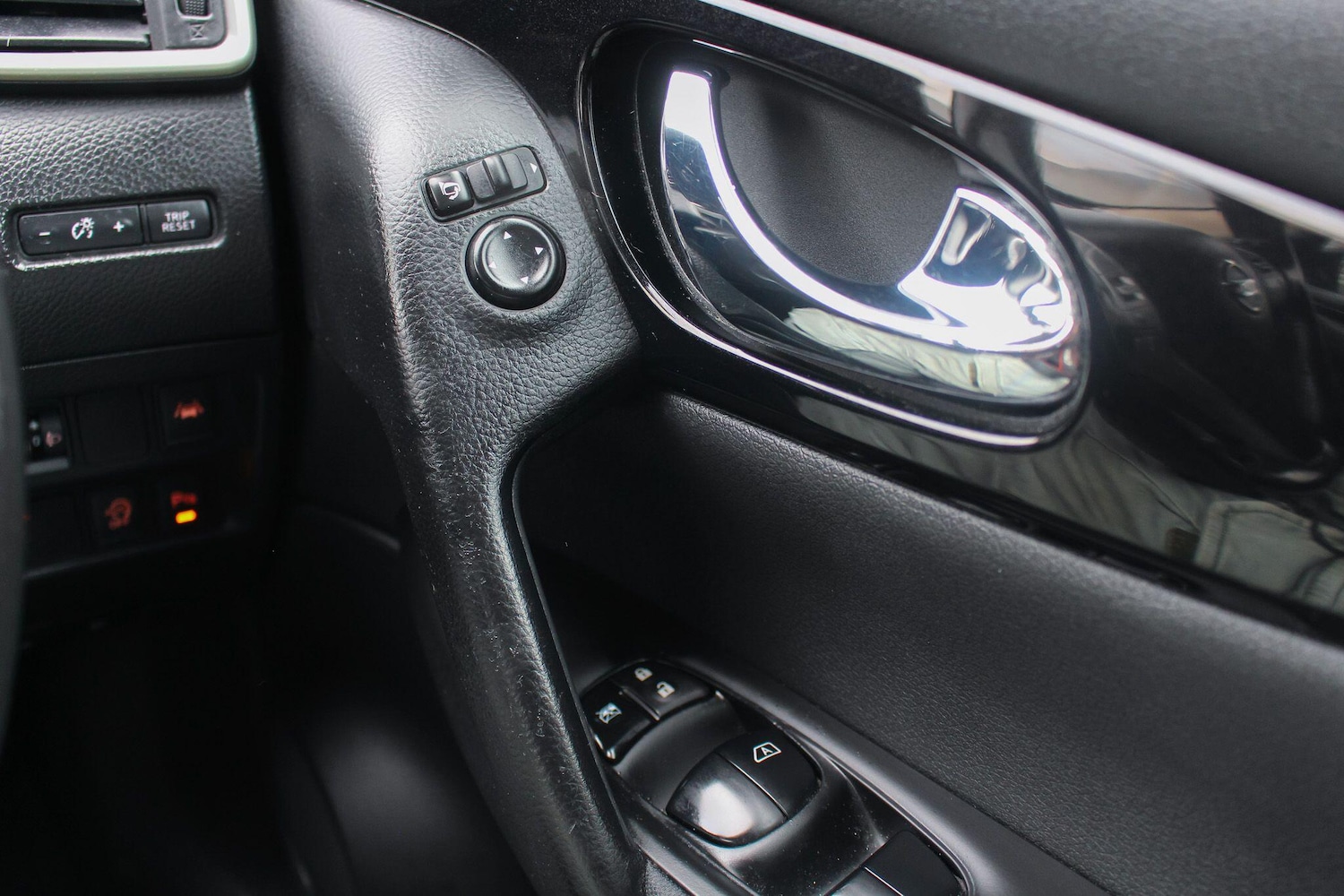 Used Nissan Qashqai 2016 for sale - 76898373: Photo 31