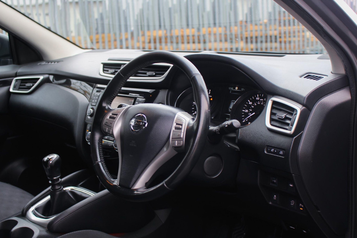 Used Nissan Qashqai 2016 for sale - 76898373: Photo 42