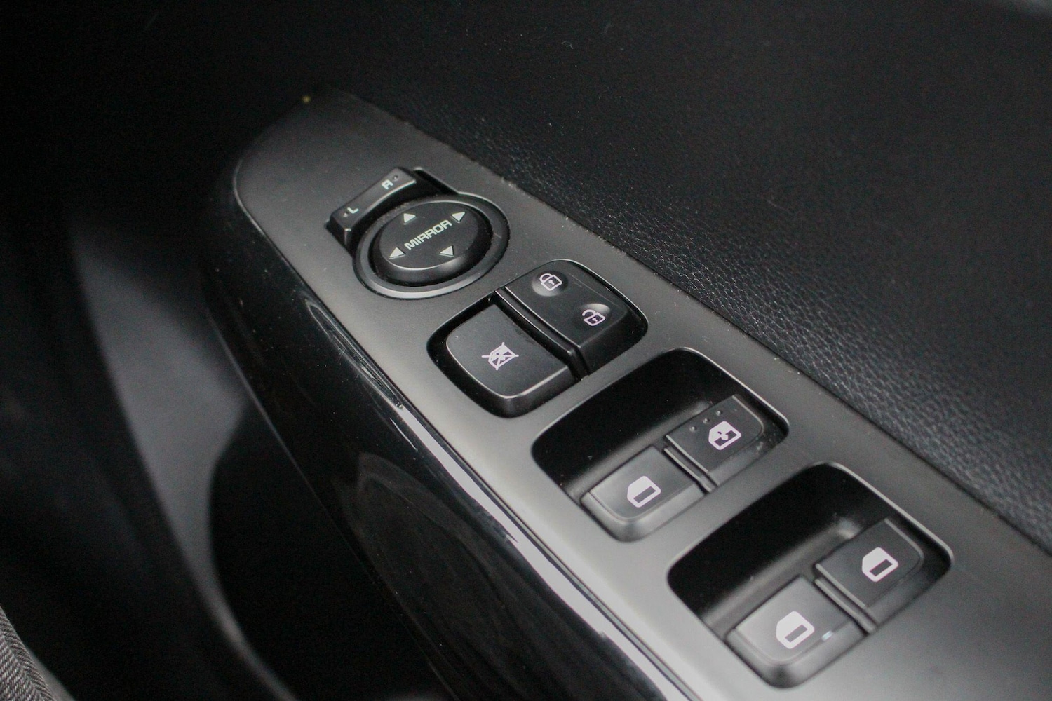 Used Kia Picanto 2018 for sale - 76175052: Photo 25