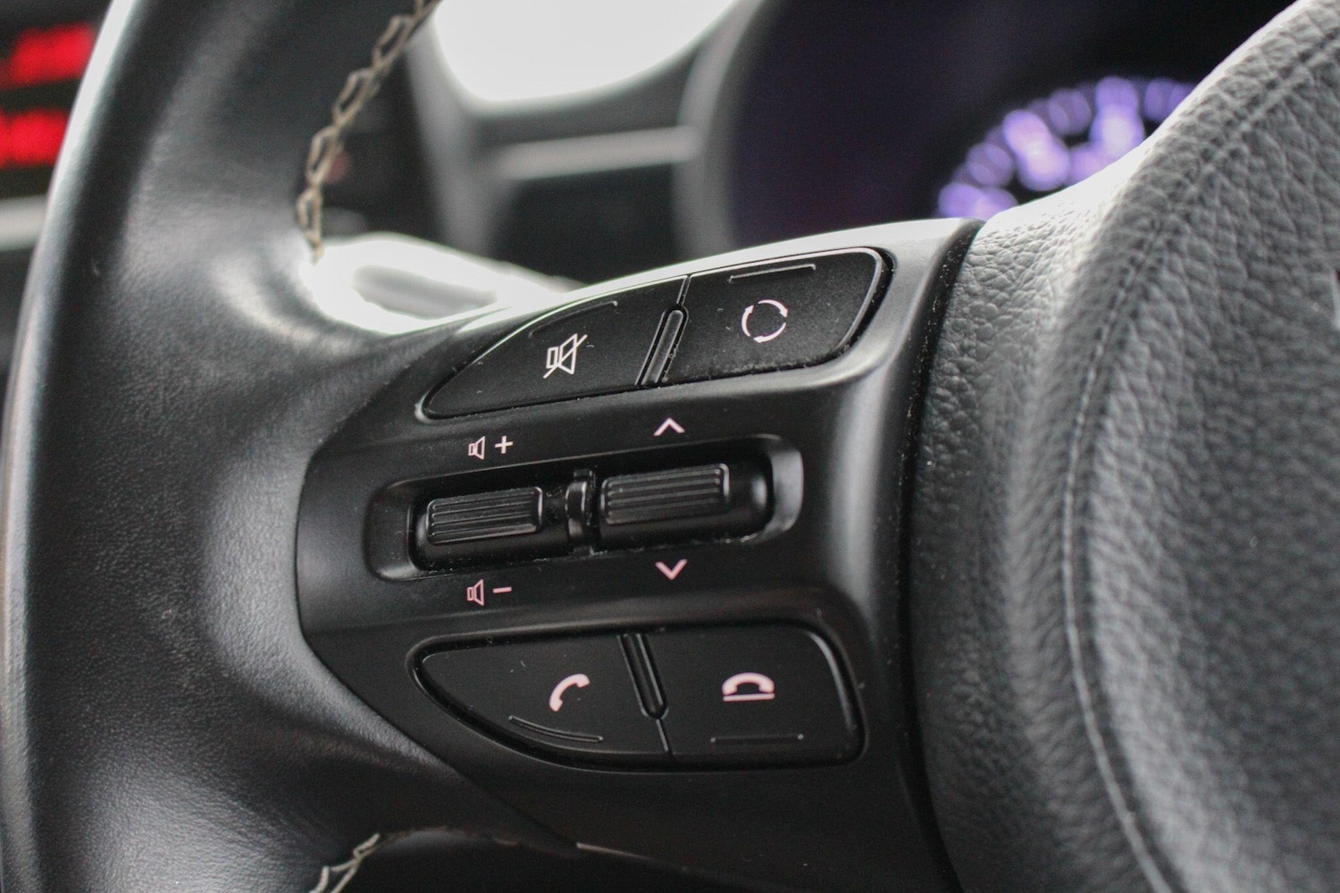 Used Kia Picanto 2018 for sale - 76175052: Photo 29