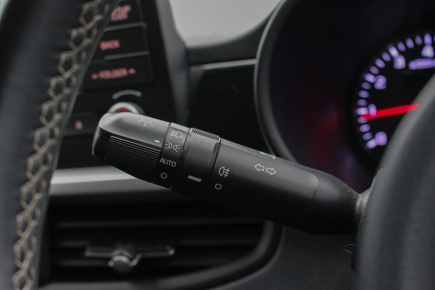 Used Kia Picanto 2018 for sale - 76175052: Photo 30