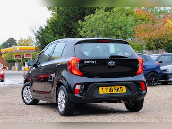 Used Kia Picanto 2018 for sale - 76175052: Photo 3