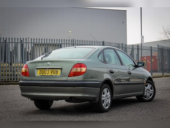 Used Toyota Avensis 2003 for sale - 77646619: Photo
