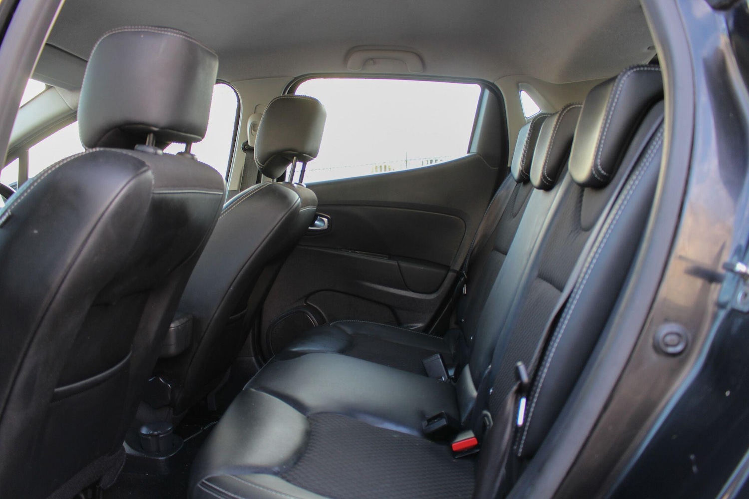 Used Renault Clio 2017 for sale - 77710572: Photo 21