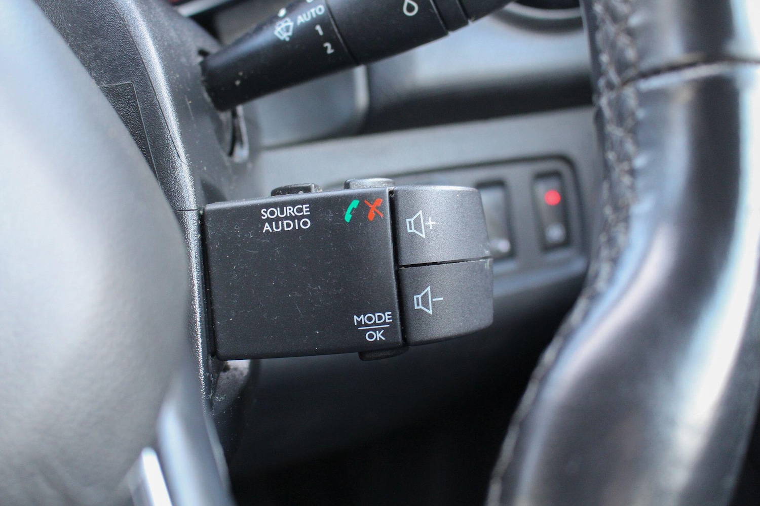 Used Renault Clio 2017 for sale - 77710572: Photo 30