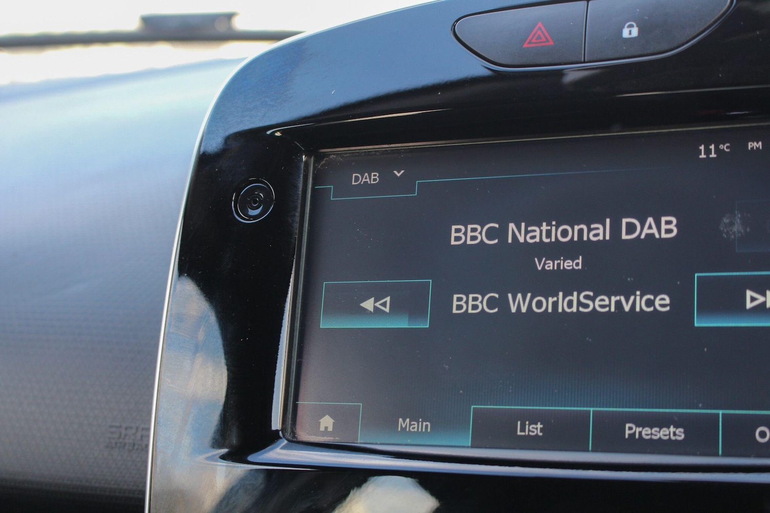 Used Renault Clio 2017 for sale - 77710572: Photo 39