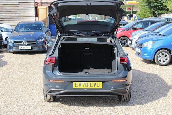 Used Volkswagen Golf 2020 for sale - 76099465: Photo 11