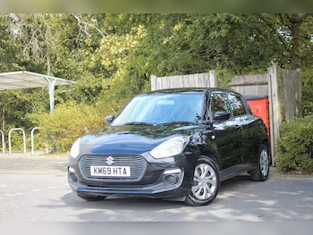 Used Suzuki Swift 2019 for sale - 79533602: Photo