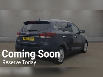 Used Kia Carens 2017 for sale - 79441649: Photo