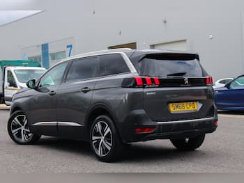 Used Peugeot 5008 2019 for sale - 79830865: Photo