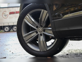 Used Volkswagen Tiguan 2019 for sale - 76446679: Photo