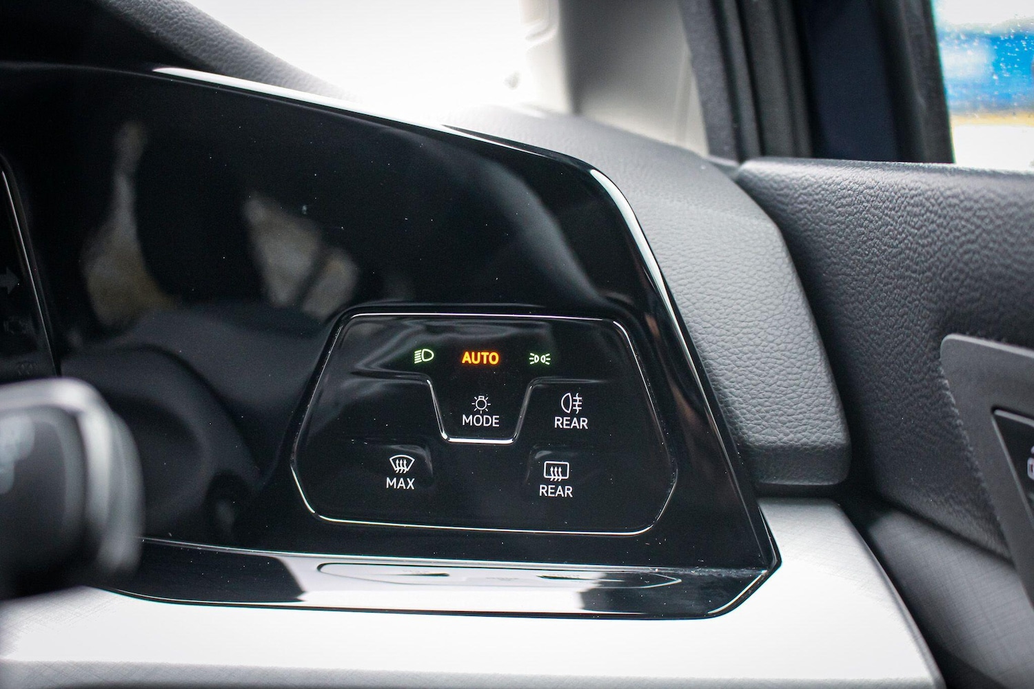 Used Volkswagen Golf 2022 for sale - 76667264: Photo 32