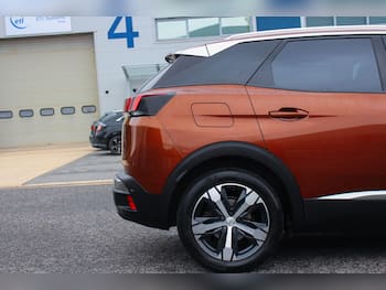 Used Peugeot 3008 2019 for sale - 79767554: Photo