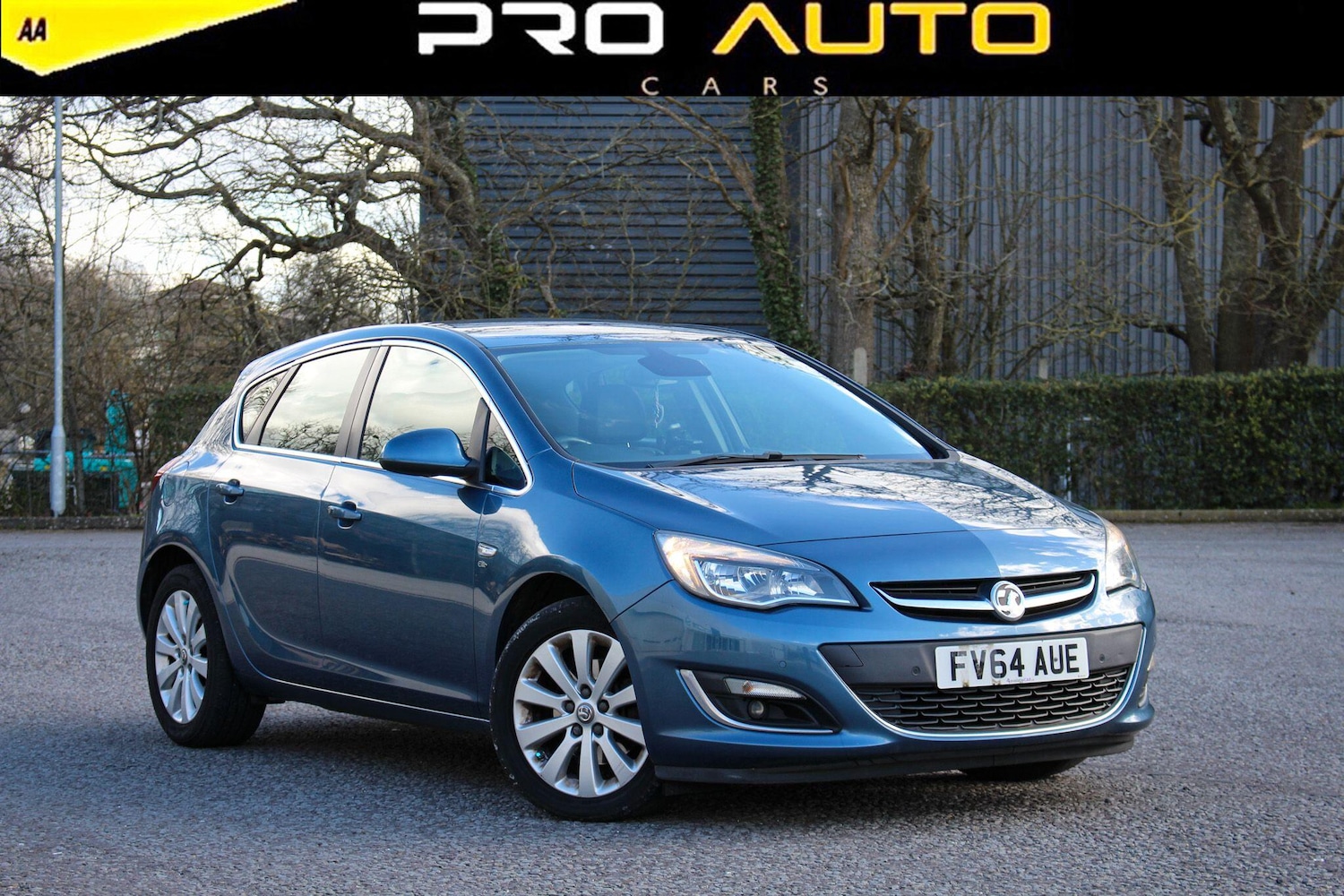 Used Vauxhall Astra 2015 for sale - 77709554: Photo 1