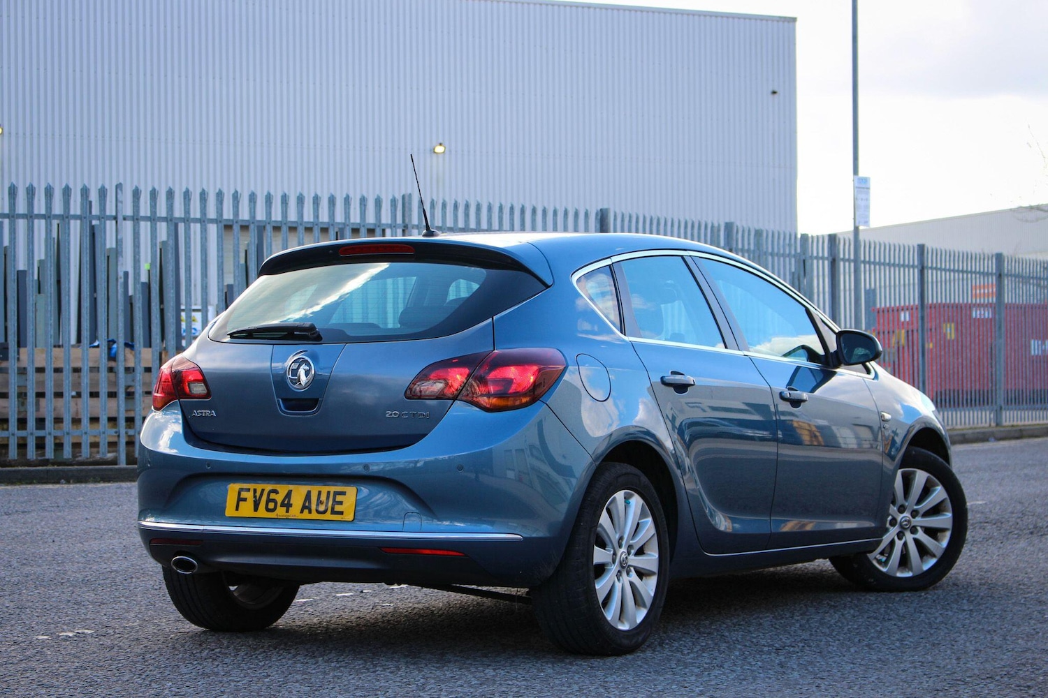 Used Vauxhall Astra 2015 for sale - 77709554: Photo 4