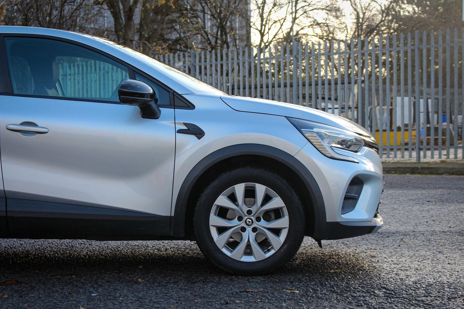 Used Renault Captur 2022 for sale - 76952498: Photo 12