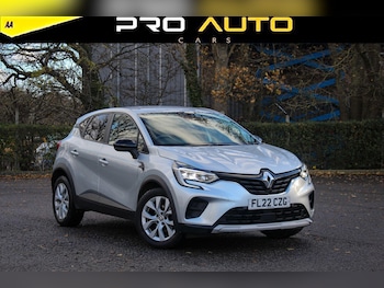 Used Renault Captur 2022 for sale - 76952498: Photo