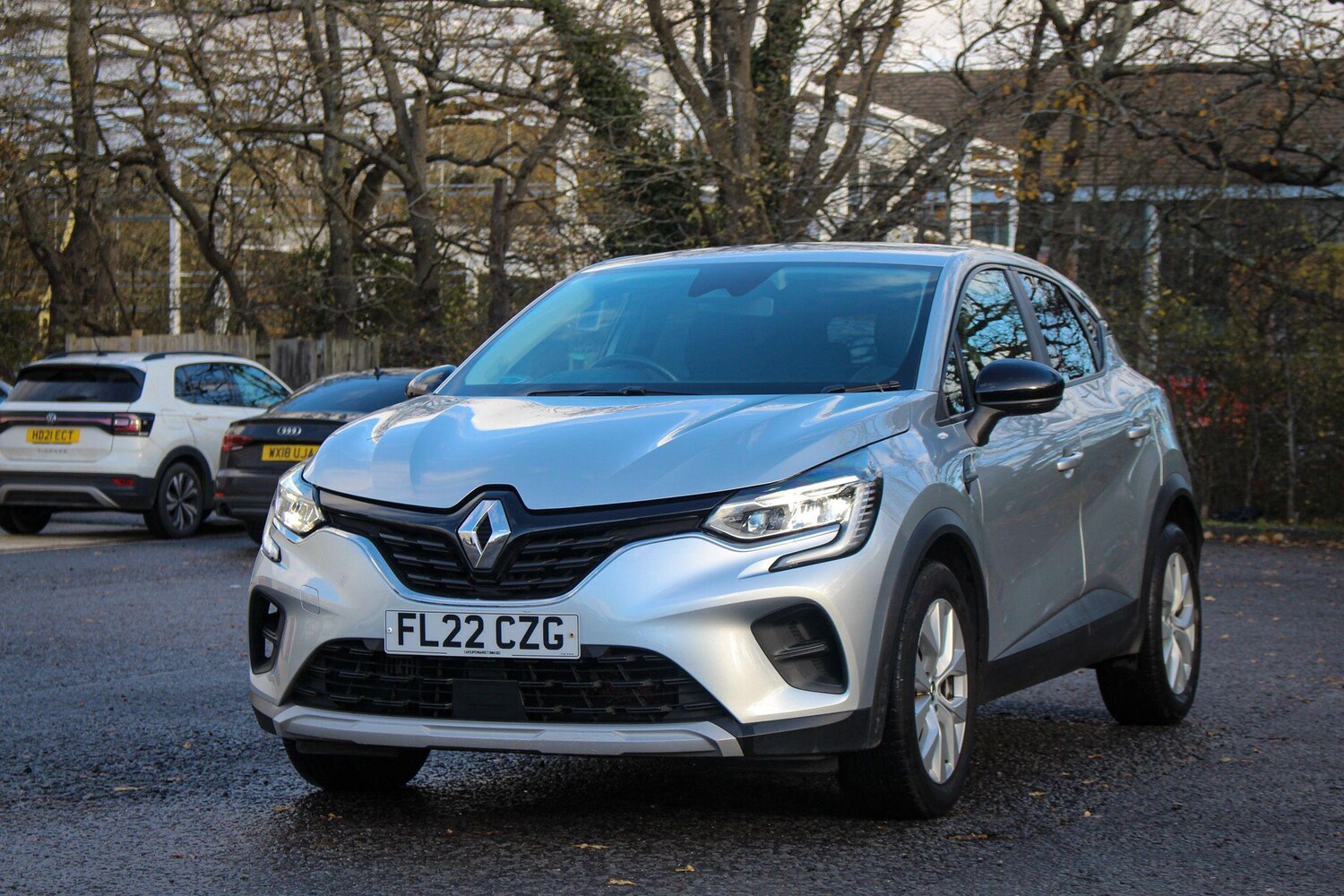 Used Renault Captur 2022 for sale - 76952498: Photo 21