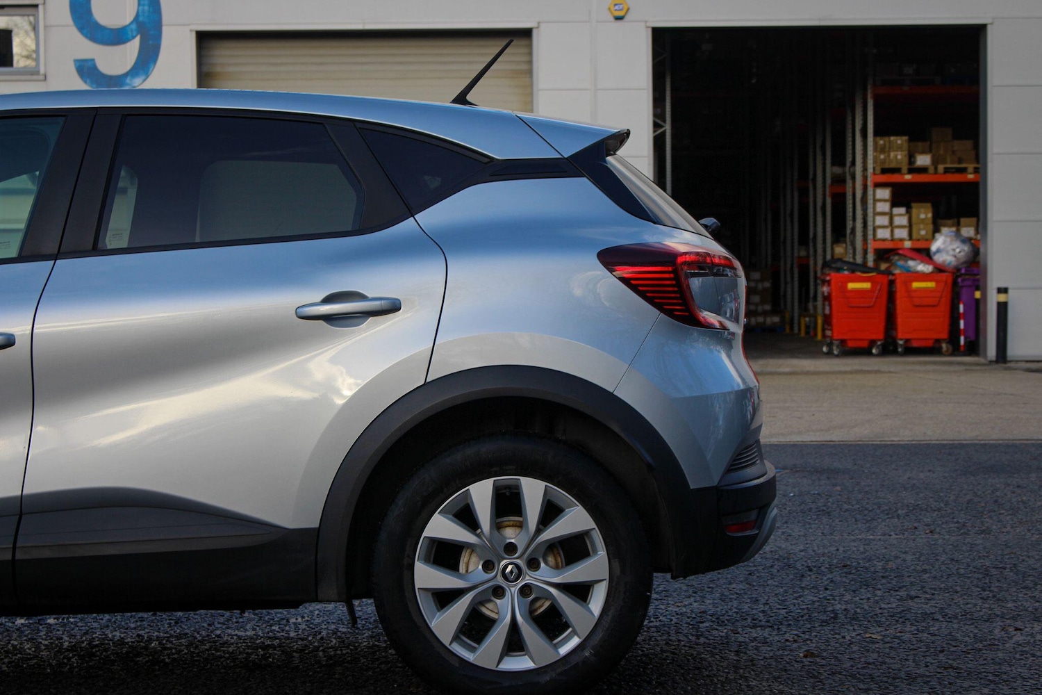 Used Renault Captur 2022 for sale - 76952498: Photo 24